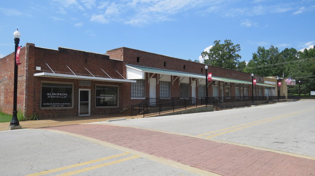 Main Street Walnut, MS